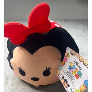 Disney Tsum Tsum Plush‎ Minnie 12” w/ Tags